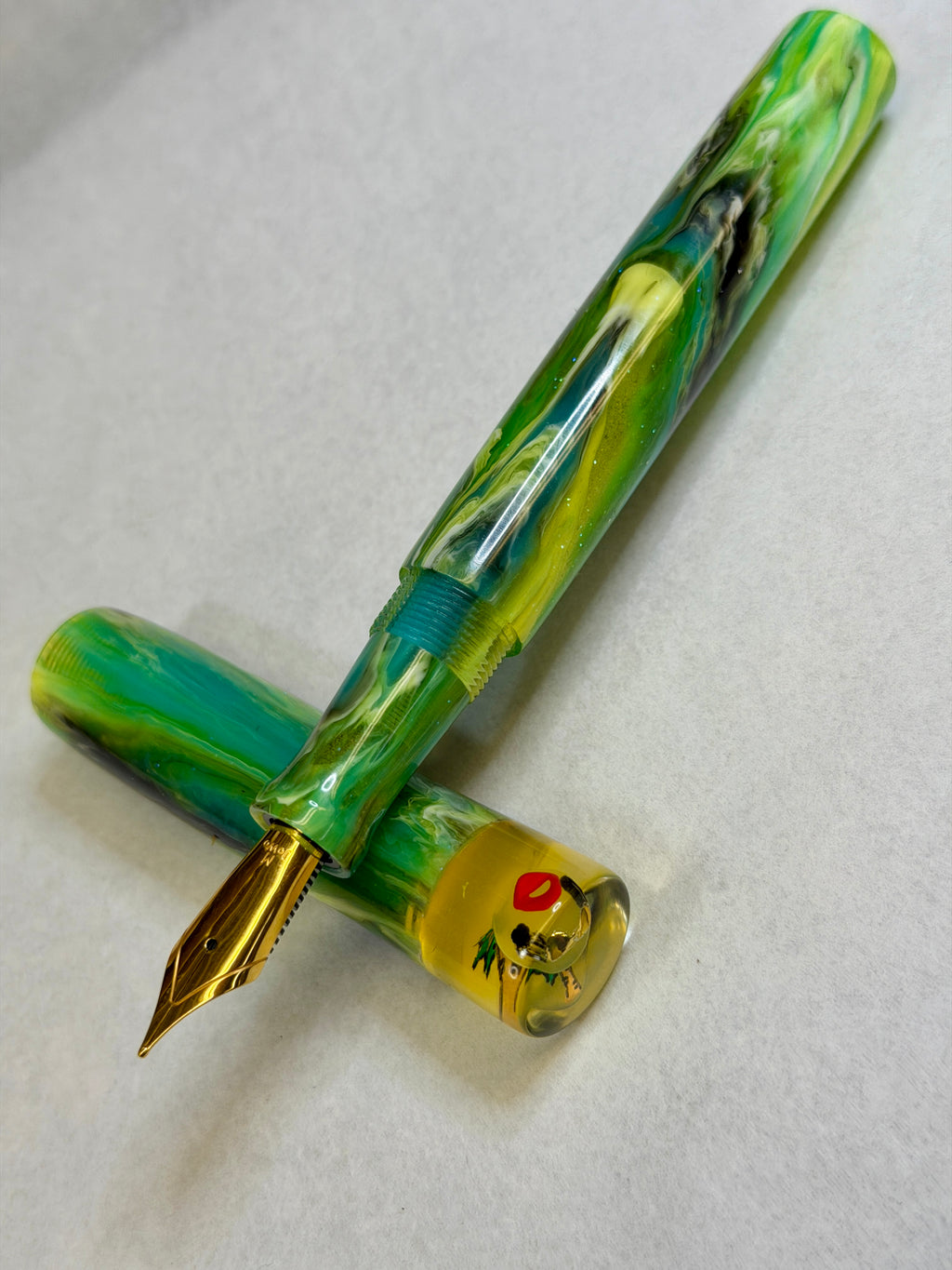 Perpetual Motion Alpha Duck Pen