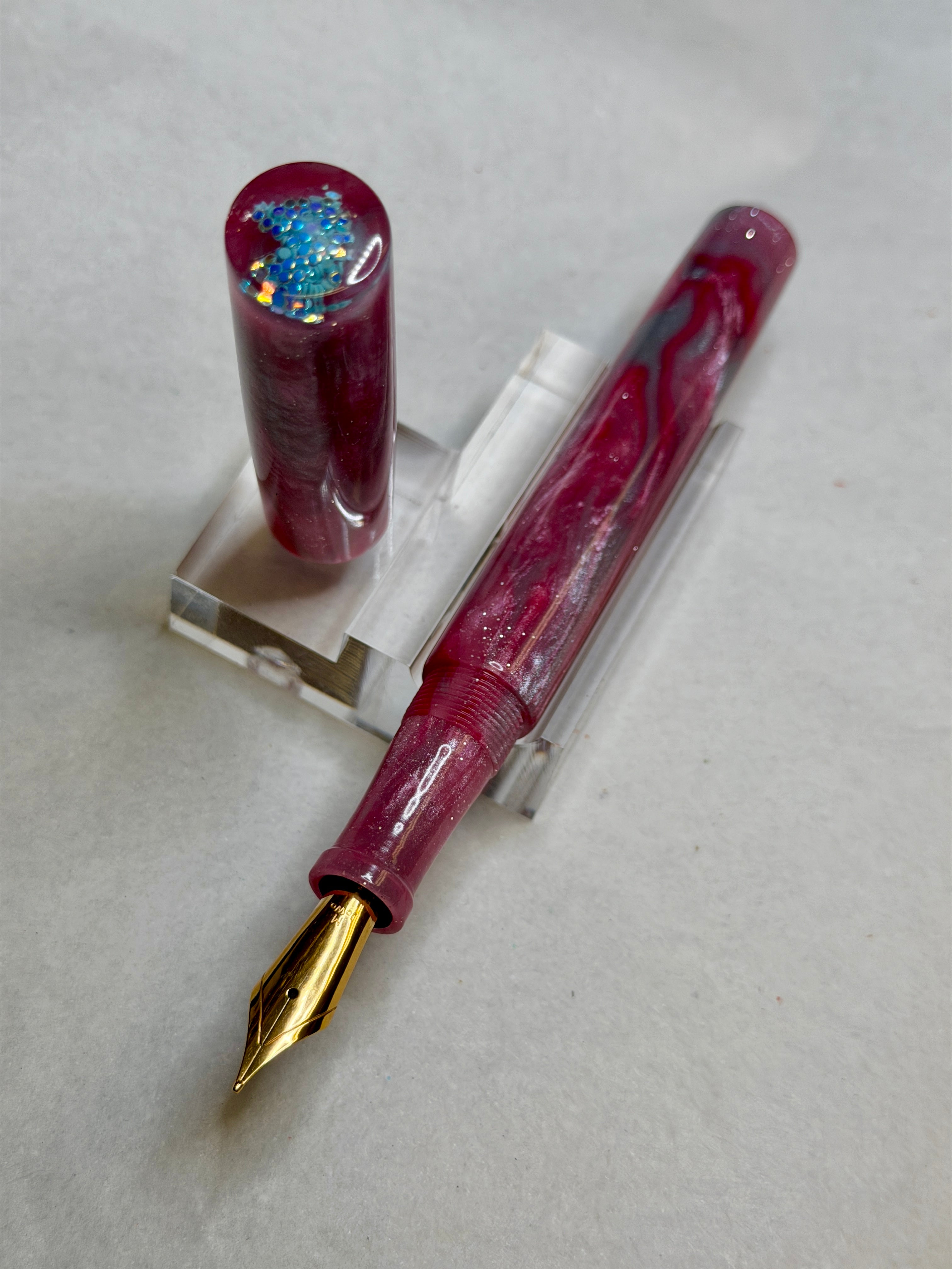 Saradise Unicorn Alpha Fountain Pen