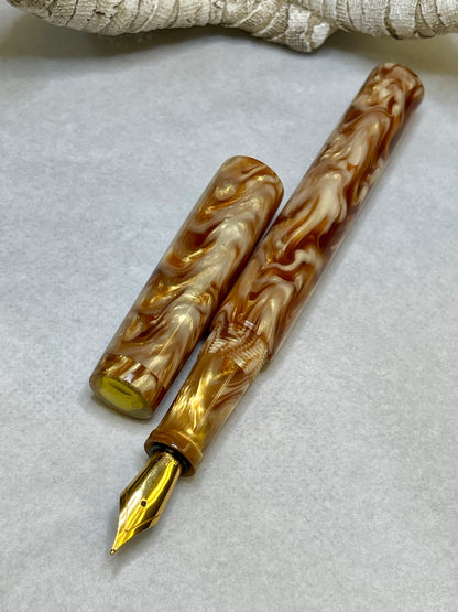 Crème Brûlée Fountain Pen
