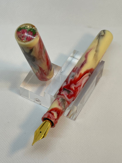 Strawberry Cheesecake Fountain Pen