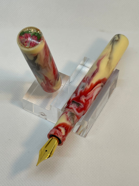 Strawberry Cheesecake Fountain Pen