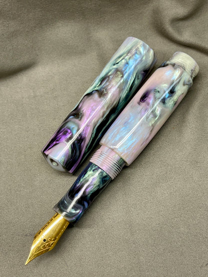 Z - Abalone Extreme Pocket Fountain Pen