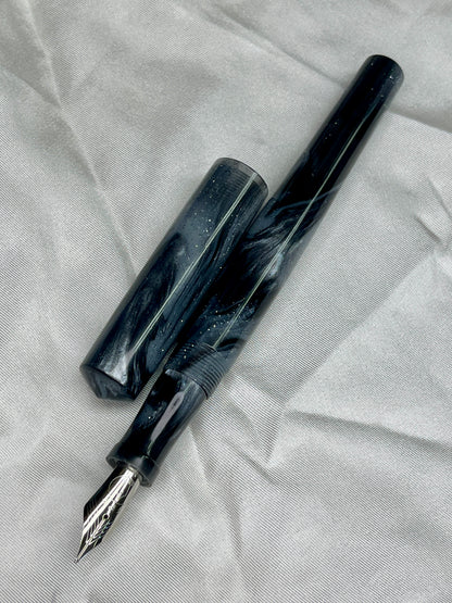 Z - Genesis Fountain Pen