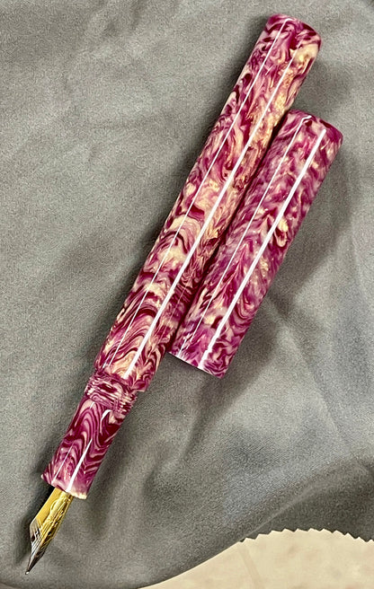 Z - Raspberry Swirl Pen