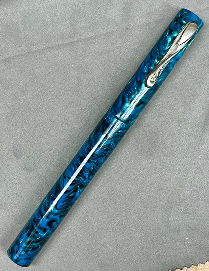 Z - Turquoise Tiger Pen with clip (Bob)