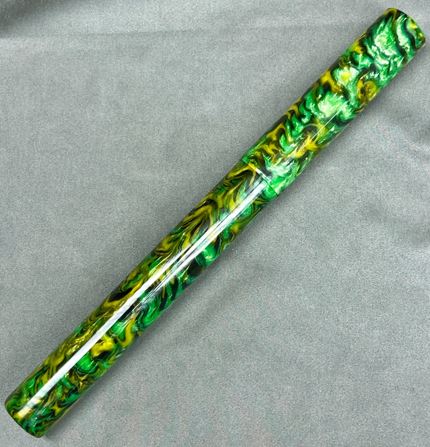 Lemon Lime Serenade Pen