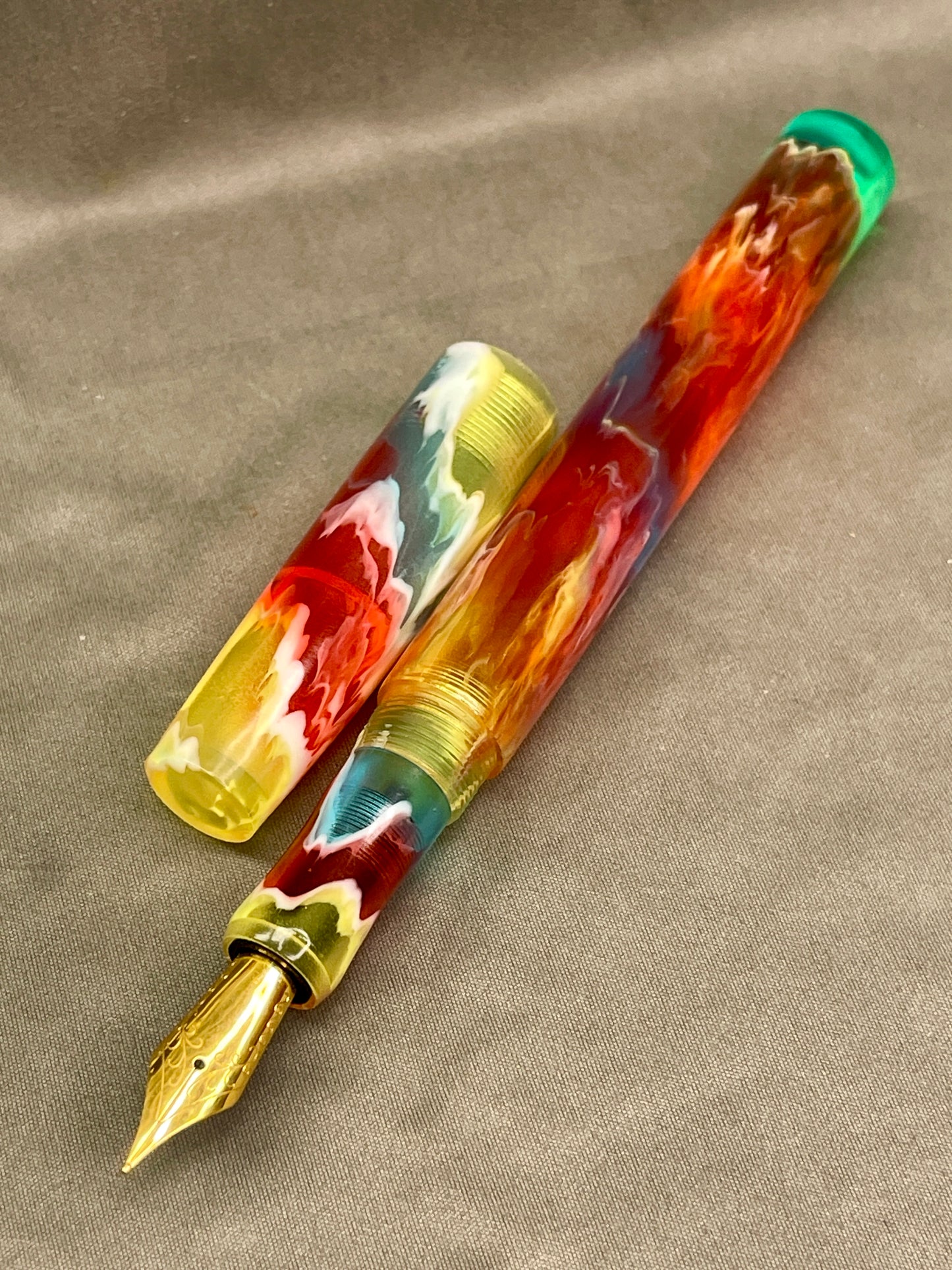 Z - Hard Candy Fountain Pen (Pattie)