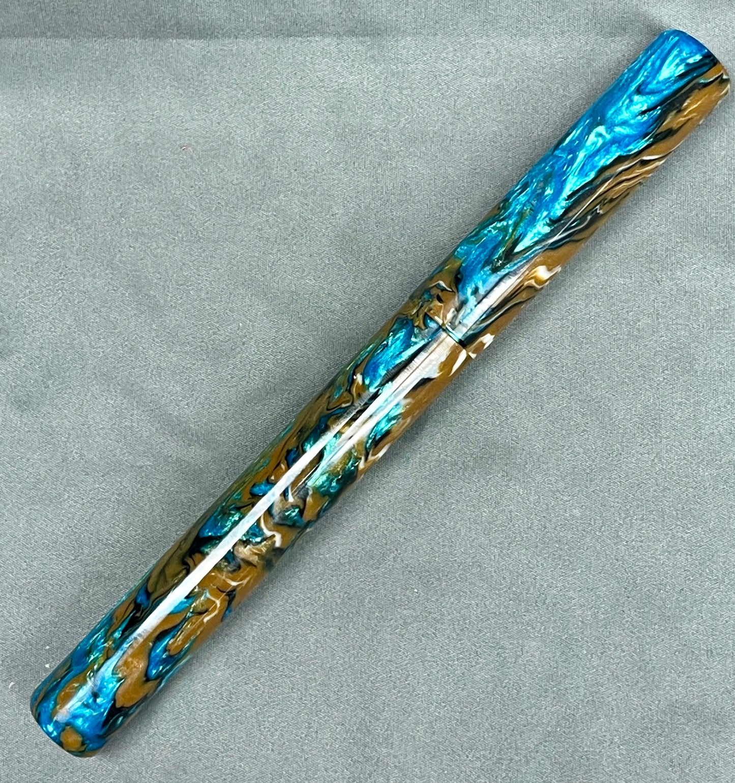 Z - Earth from Space Pen (Robin)