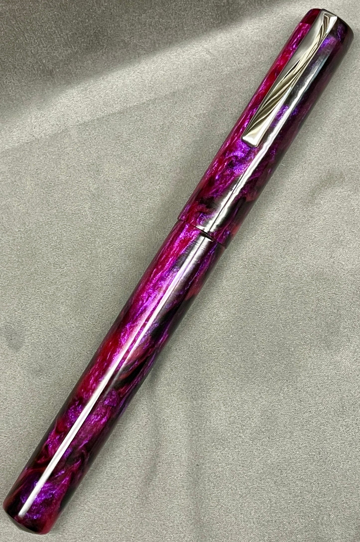 Z - Fade to Pink Pen with clip