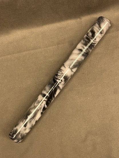 Arctic Shadow Pen